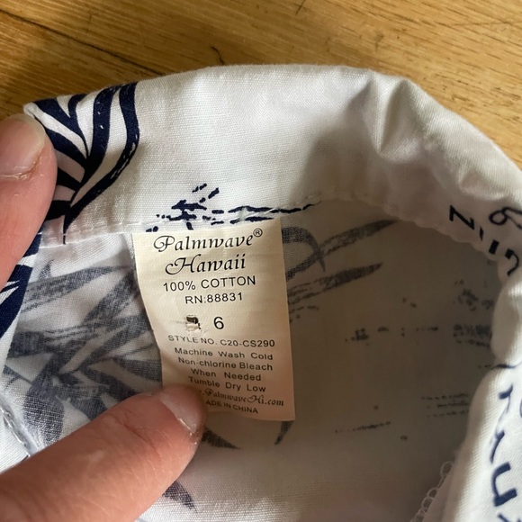 Tropical print Hawaiian shirt and shorts set - Picture 7 of 8